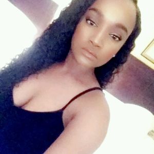 Meet your Posher, Tania